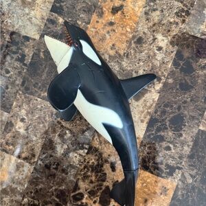 Vintage 12" Orca Killer Whale Action Figure – Hard Plastic Toy Ocean Life
